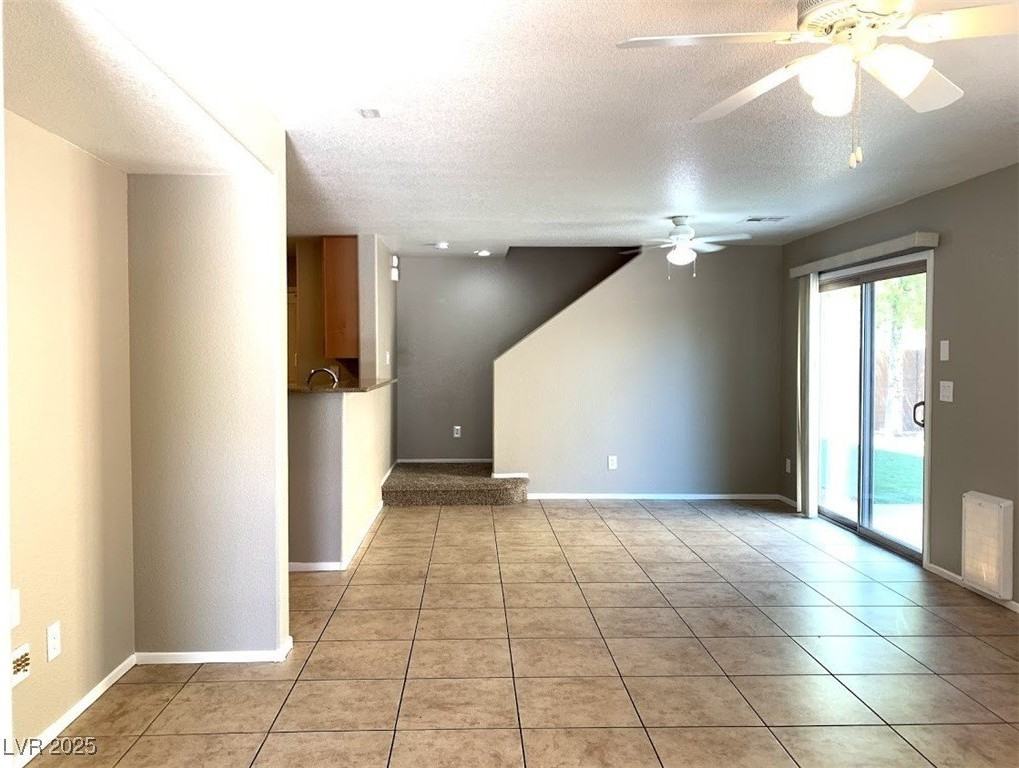 10801 Cape Shore Avenue - Photo 3 of 33