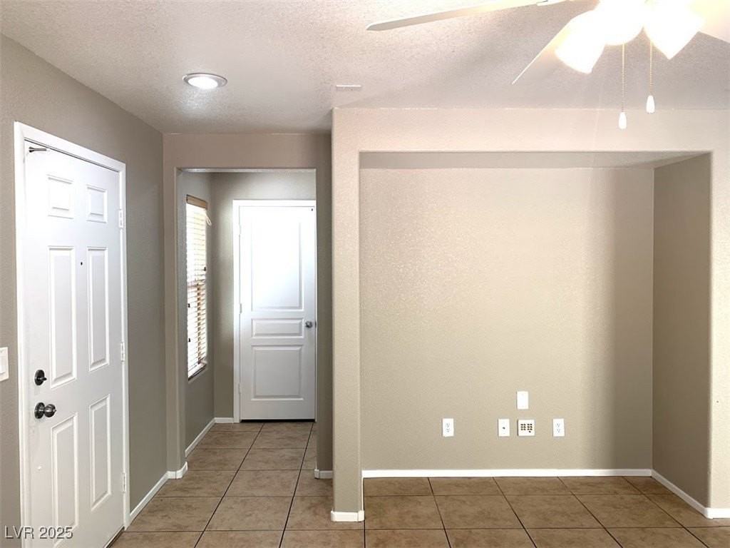 10801 Cape Shore Avenue - Photo 6 of 33