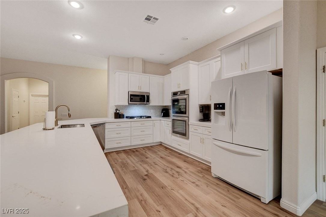 10720 Elm Ridge Ave - Photo 6 of 50