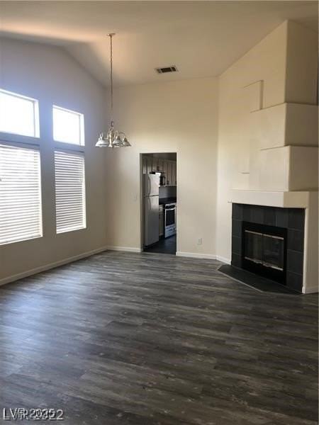 838 Rusty Anchor Way - Photo 3 of 18