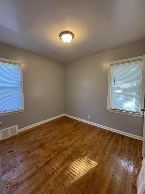 2669 S Electric St - Photo 3 of 6