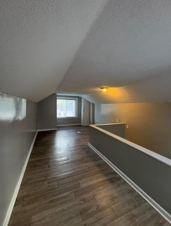 2669 S Electric St - Photo 4 of 6