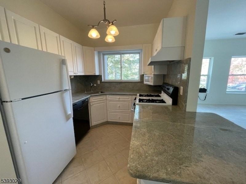 710 Brittany Dr #10 - Photo 2 of 10