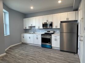 155 Clifton Ave #3RR - Photo 1 of 1