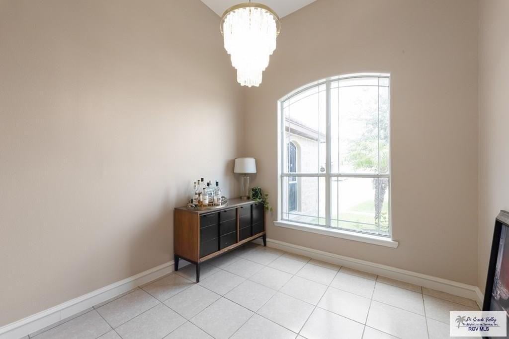 6505 Carolina Pne - Photo 5 of 22