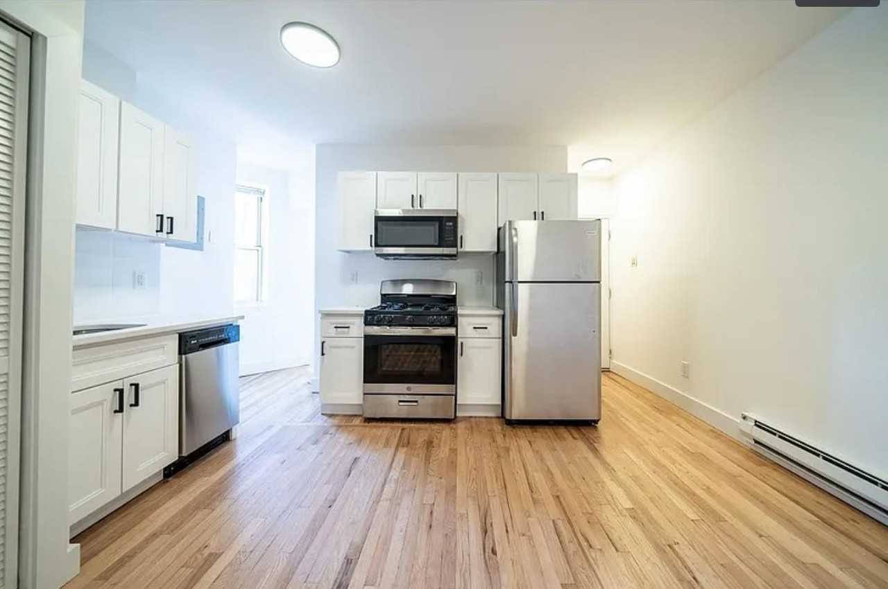 163 3rd St #12A - Photo 3 of 10