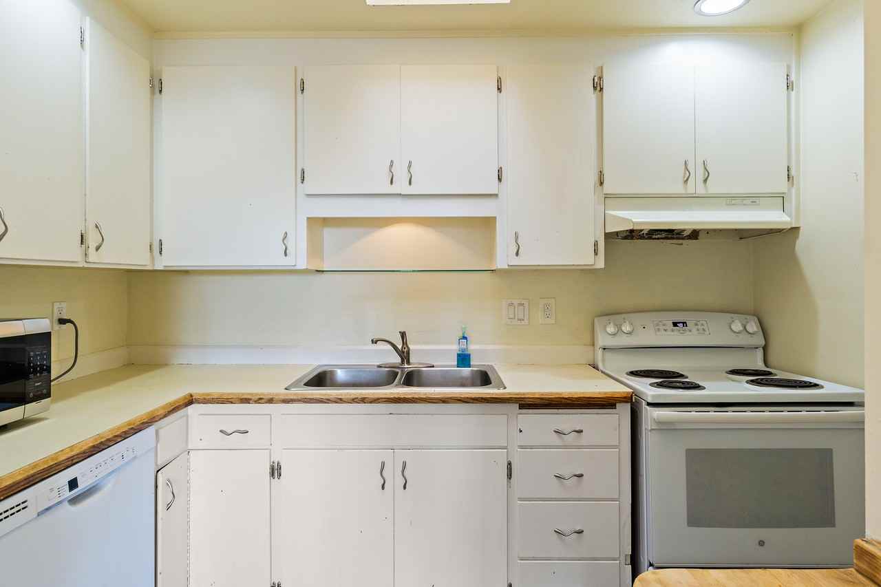 Lombard - Photo 3 of 10