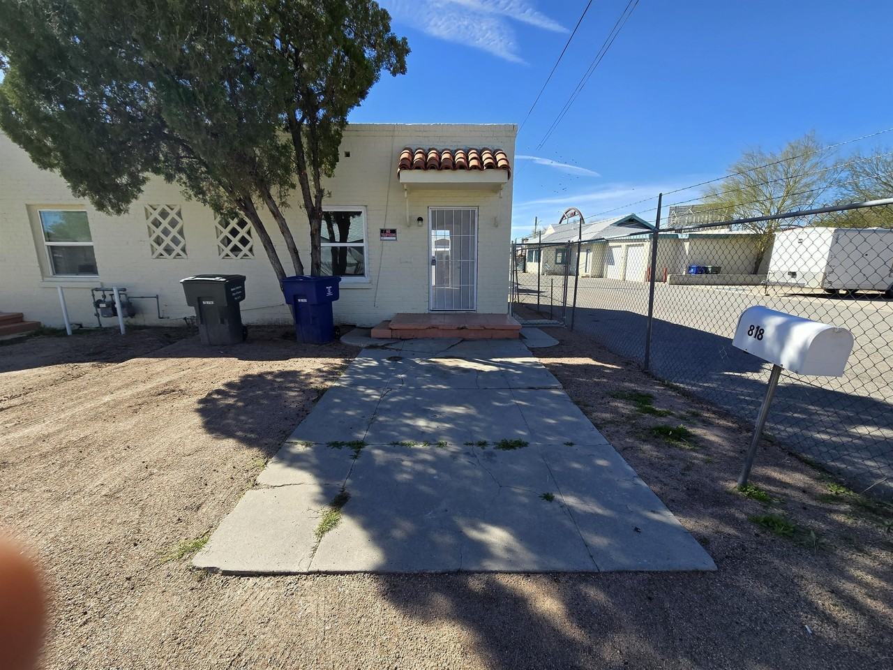 818 South Arizona Avenue - Photo 2 of 28