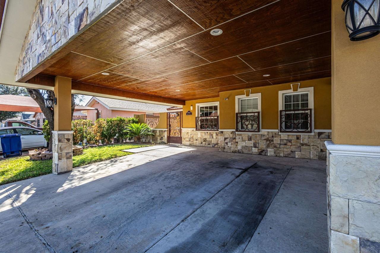 9618 Mallard Loop - Photo 4 of 30