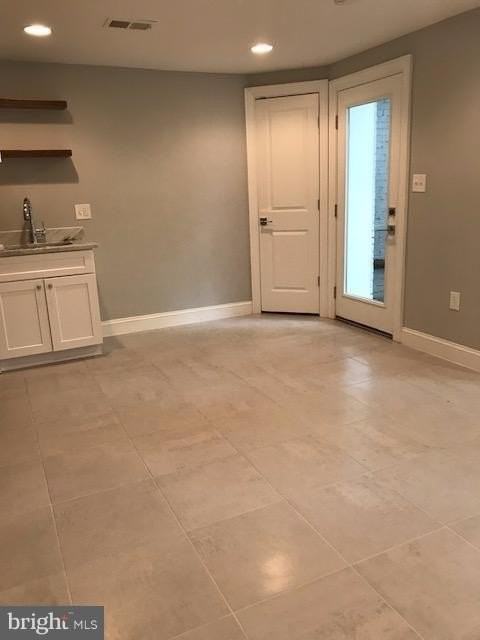 458 M St Nw - Photo 5 of 11