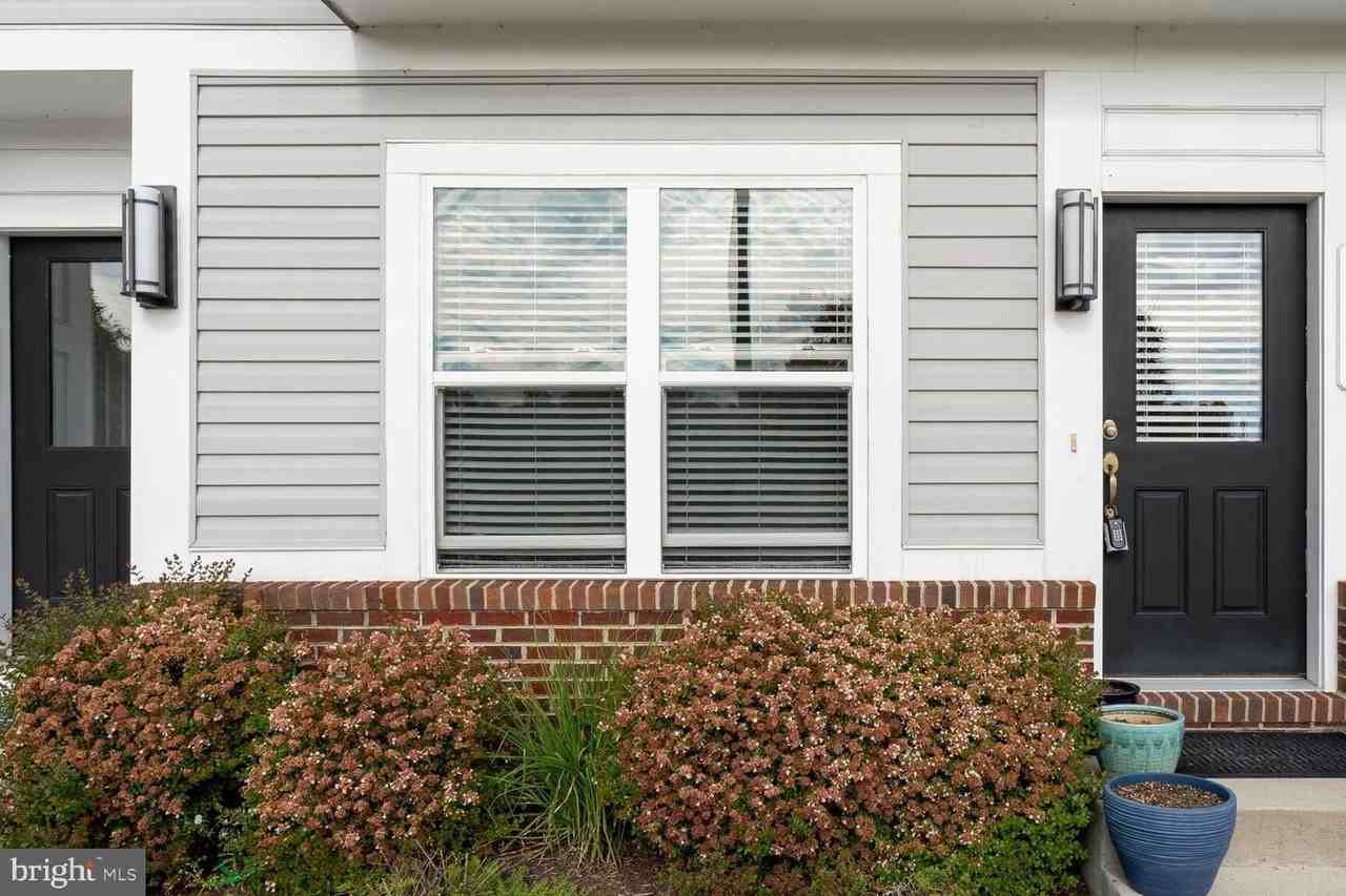 557 Leftwich Ln - Photo 2 of 13