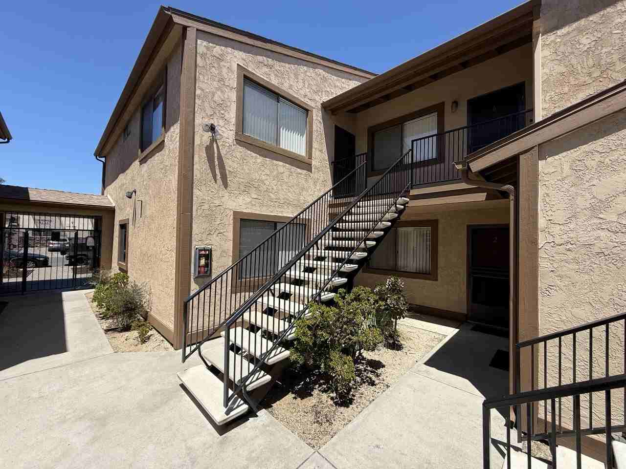 4455 & 4465 Cherokee Avenue - Photo 6 of 33