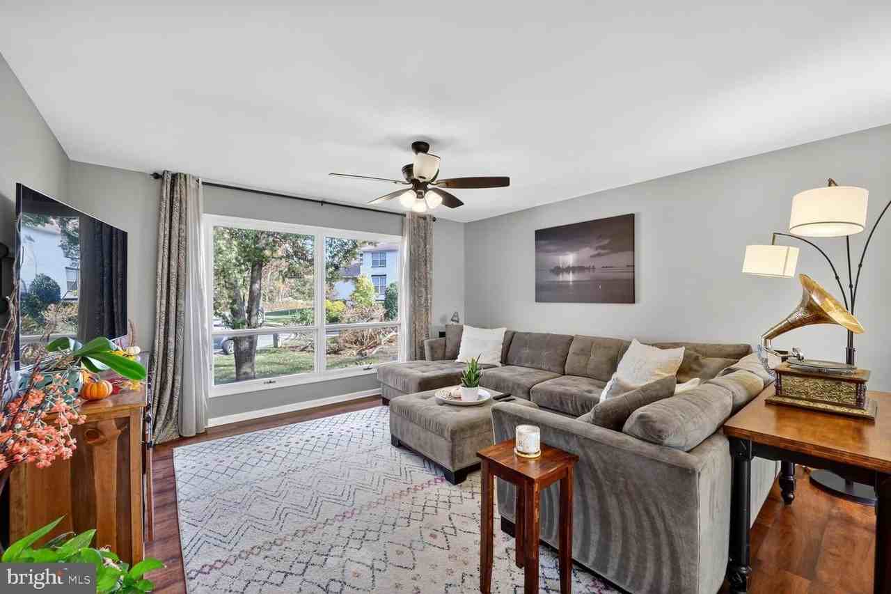 12317 Firth of Tae Drive - Photo 5 of 39