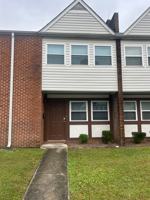 featured image of 1026 Pine St