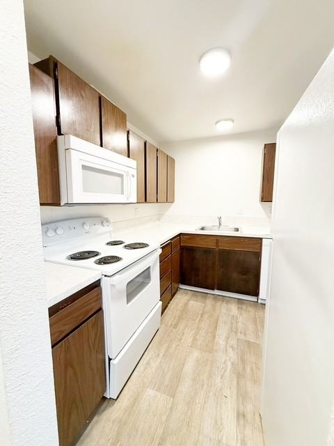 Palisades Apartments - Photo 7 of 45