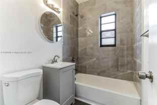 1071 Nw 34th St #1075 - Photo 1 of 1