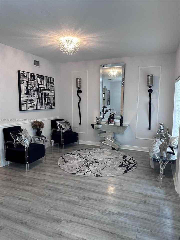 10577 Nw 56th Pl #10577 - Photo 3 of 23