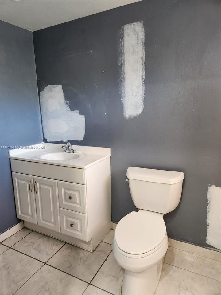 8101 Sw 73rd Ave #30 - Photo 7 of 14