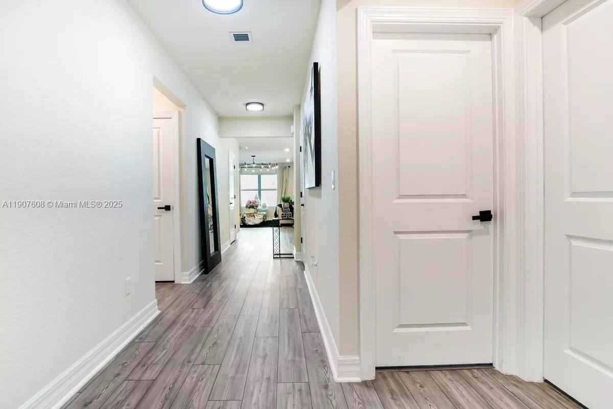 2940 Shortleaf Ave #2940 - Photo 2 of 24