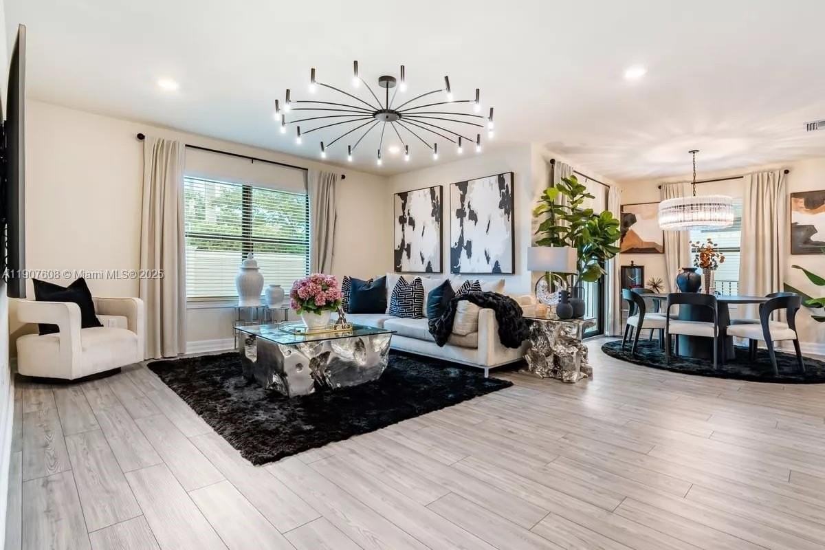 2940 Shortleaf Ave #2940 - Photo 3 of 24