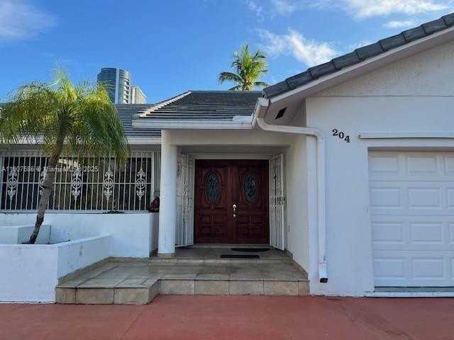 204 191st St - Photo 5 of 50