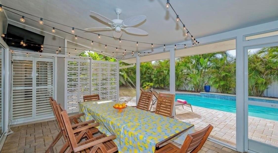 2904 Homasassa Rd - Photo 7 of 37