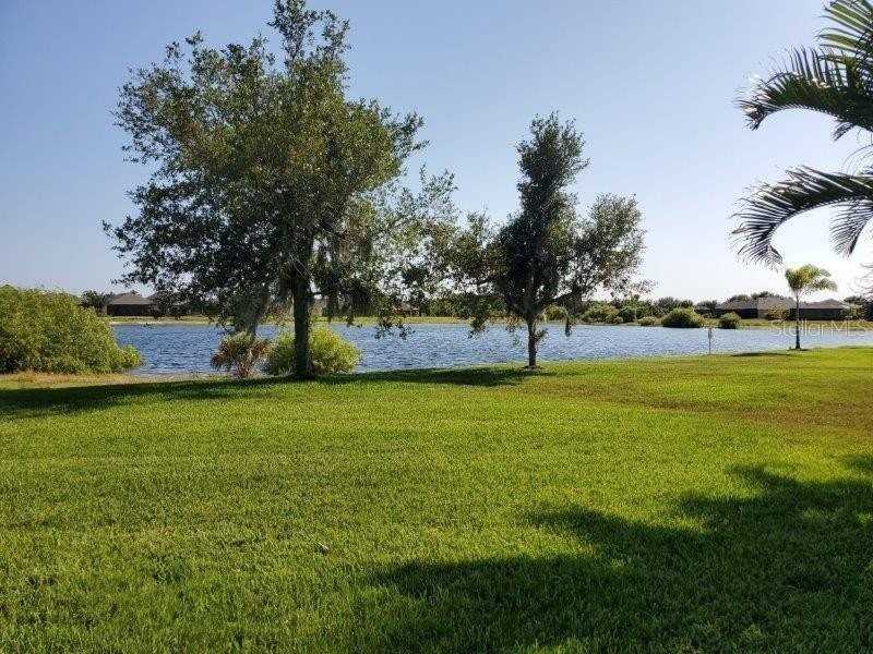 4197 River Bank Way - Photo 4 of 39