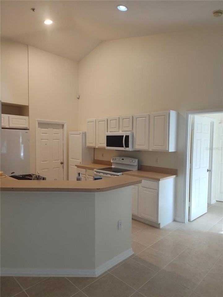 1292 N Fairway Dr - Photo 5 of 50