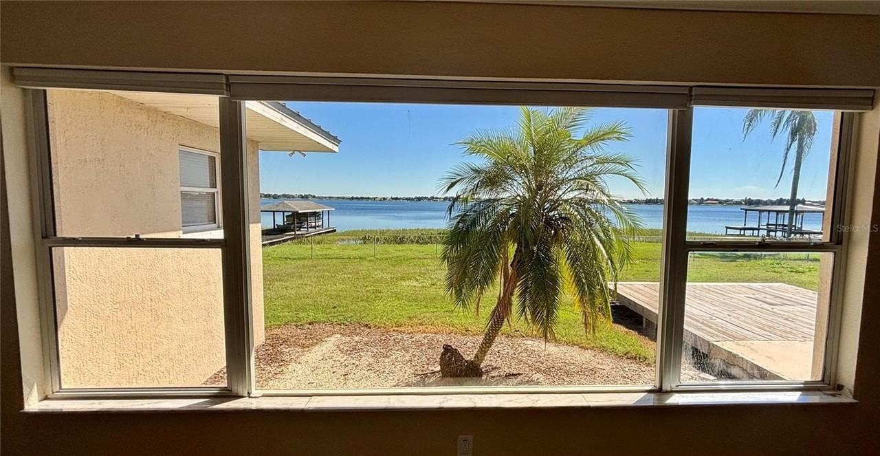 3430 Lakeview Drive - Photo 5 of 37