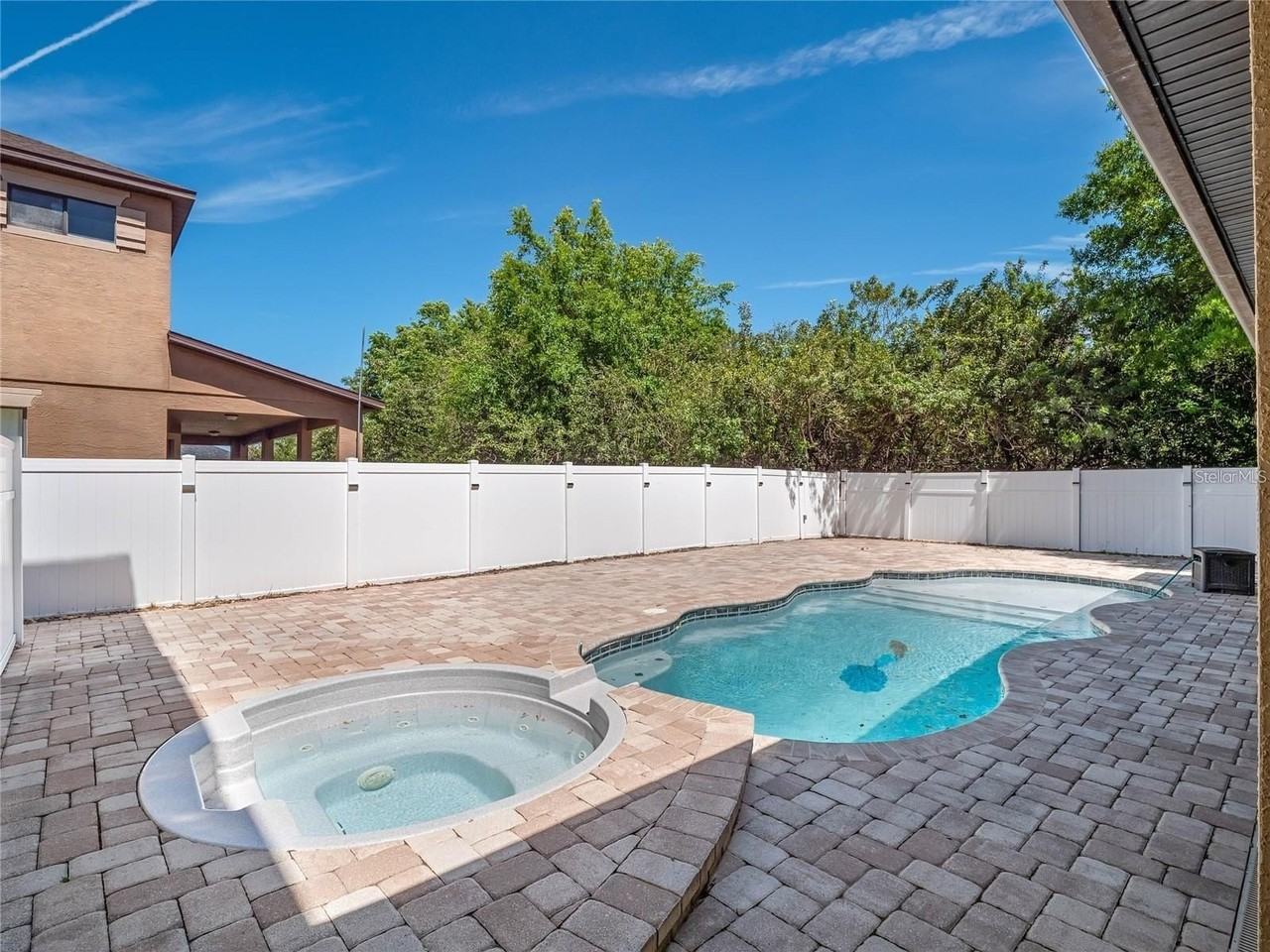 3934 Marietta Way - Photo 5 of 32