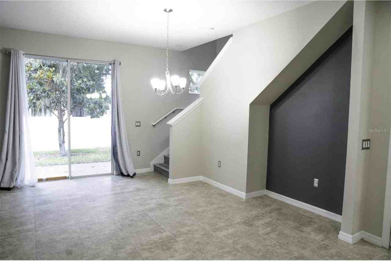 4840 Poolside Dr - Photo 3 of 18