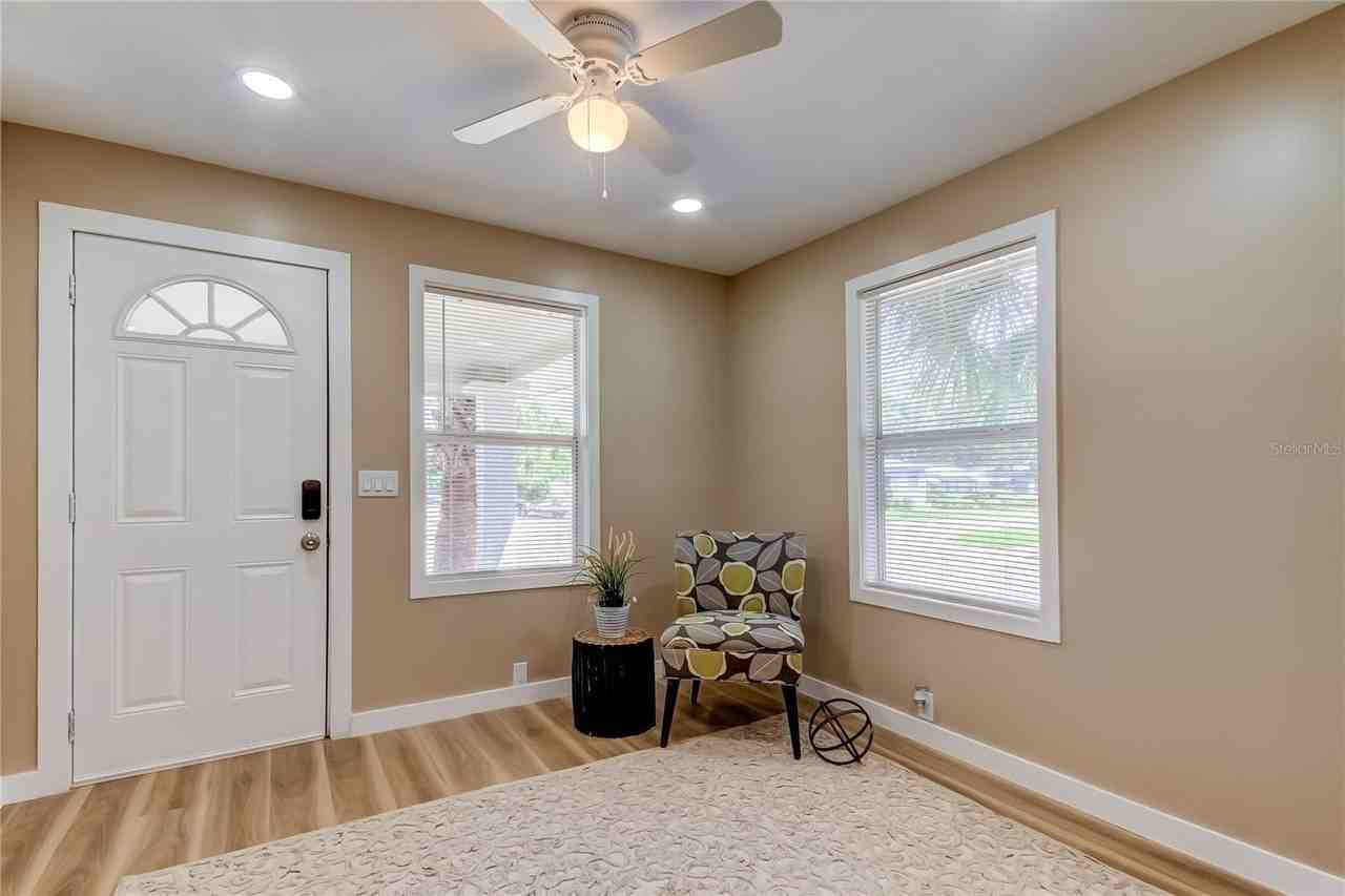 1800 12th Ave S - Photo 7 of 37