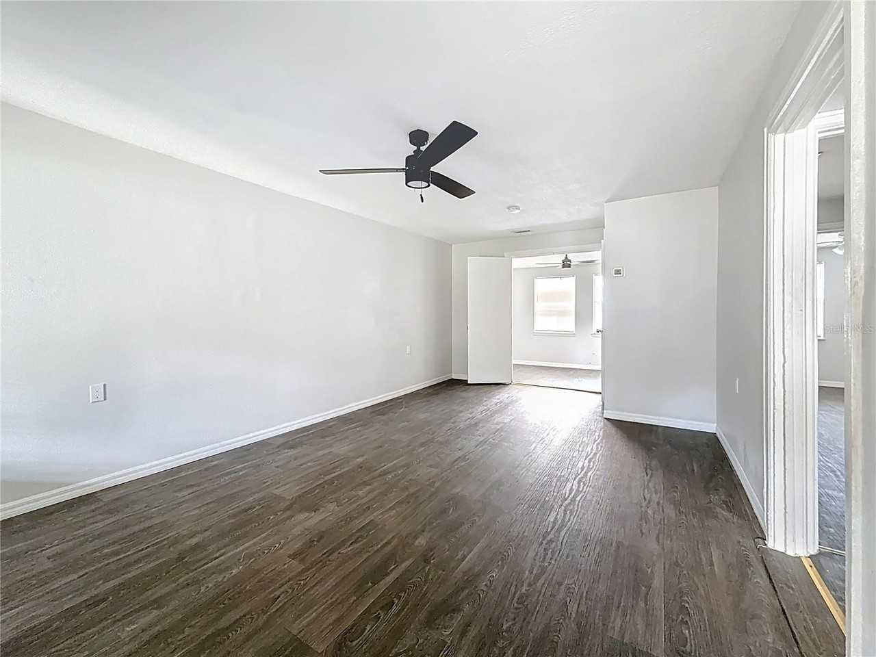 618 17th Ave S #W - Photo 3 of 26