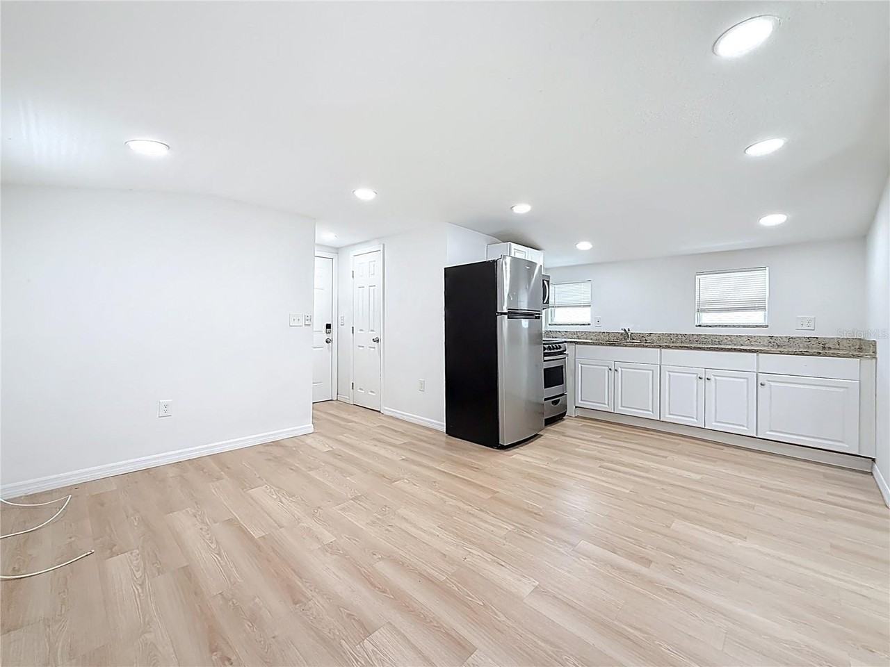 618 17th Ave S #N - Photo 7 of 23