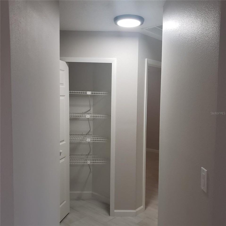 13131 Lawrence St - Photo 7 of 20