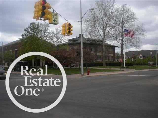 15050 East Jefferson Avenue - Photo 5 of 43