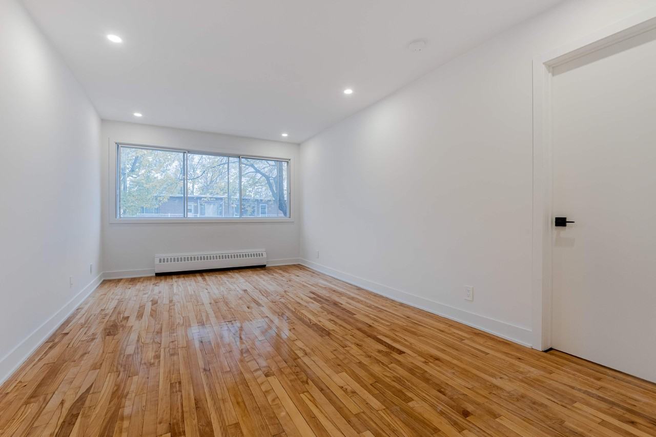 9337 Francoeur - Photo 7 of 25