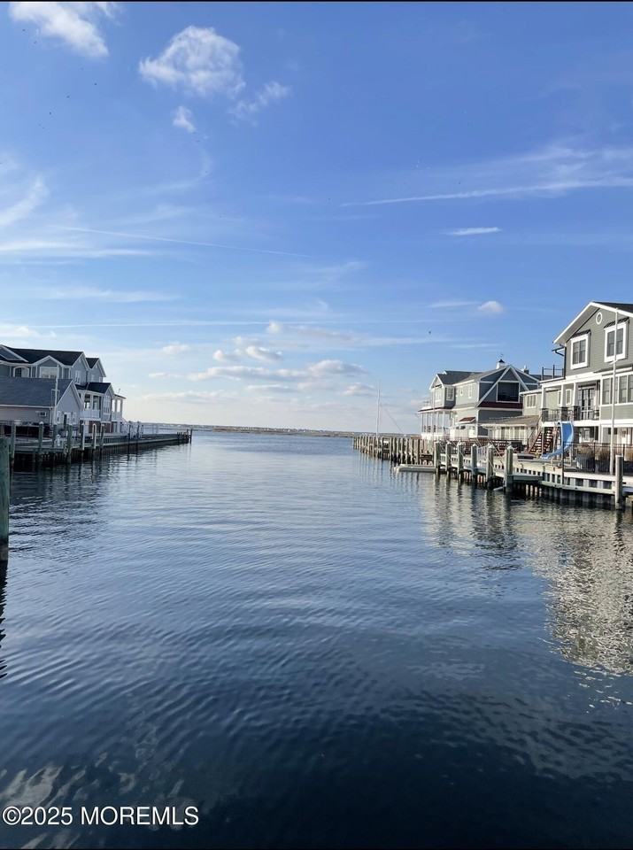 241 Westmont Ave - Photo 3 of 26