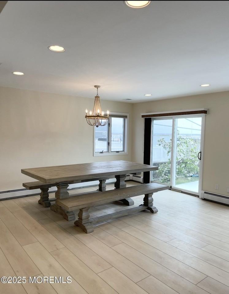 241 Westmont Ave - Photo 7 of 26