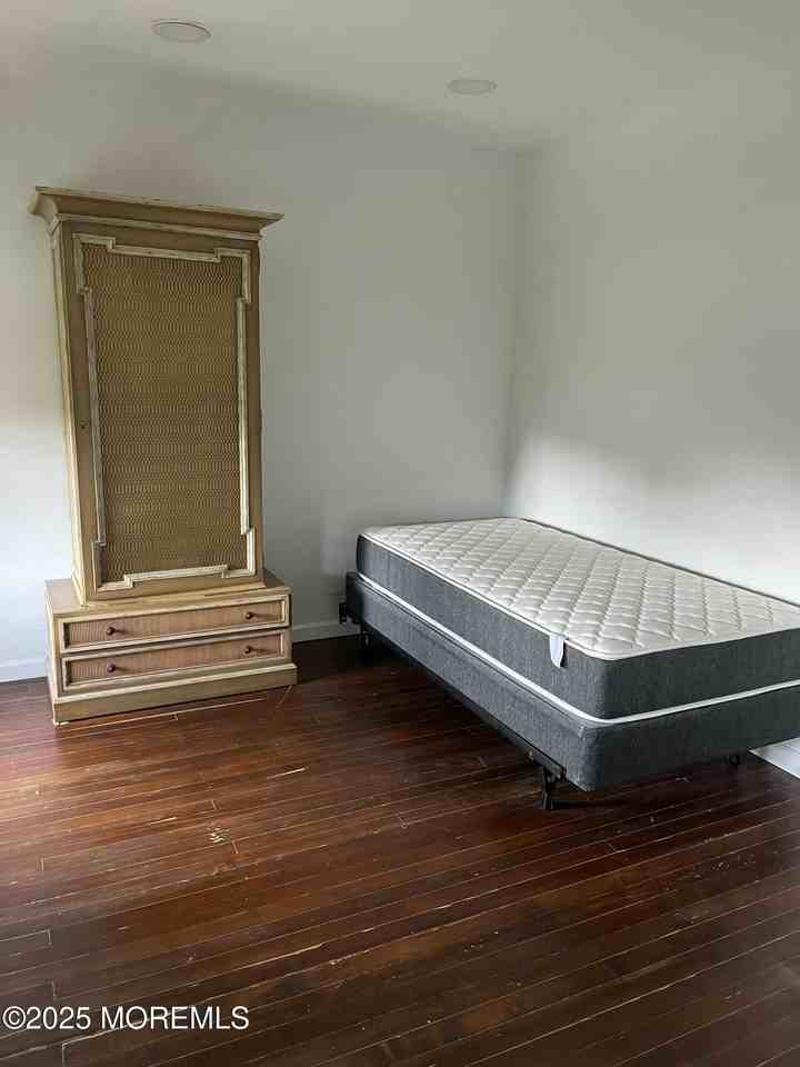 406 Lake Dr - Photo 7 of 7