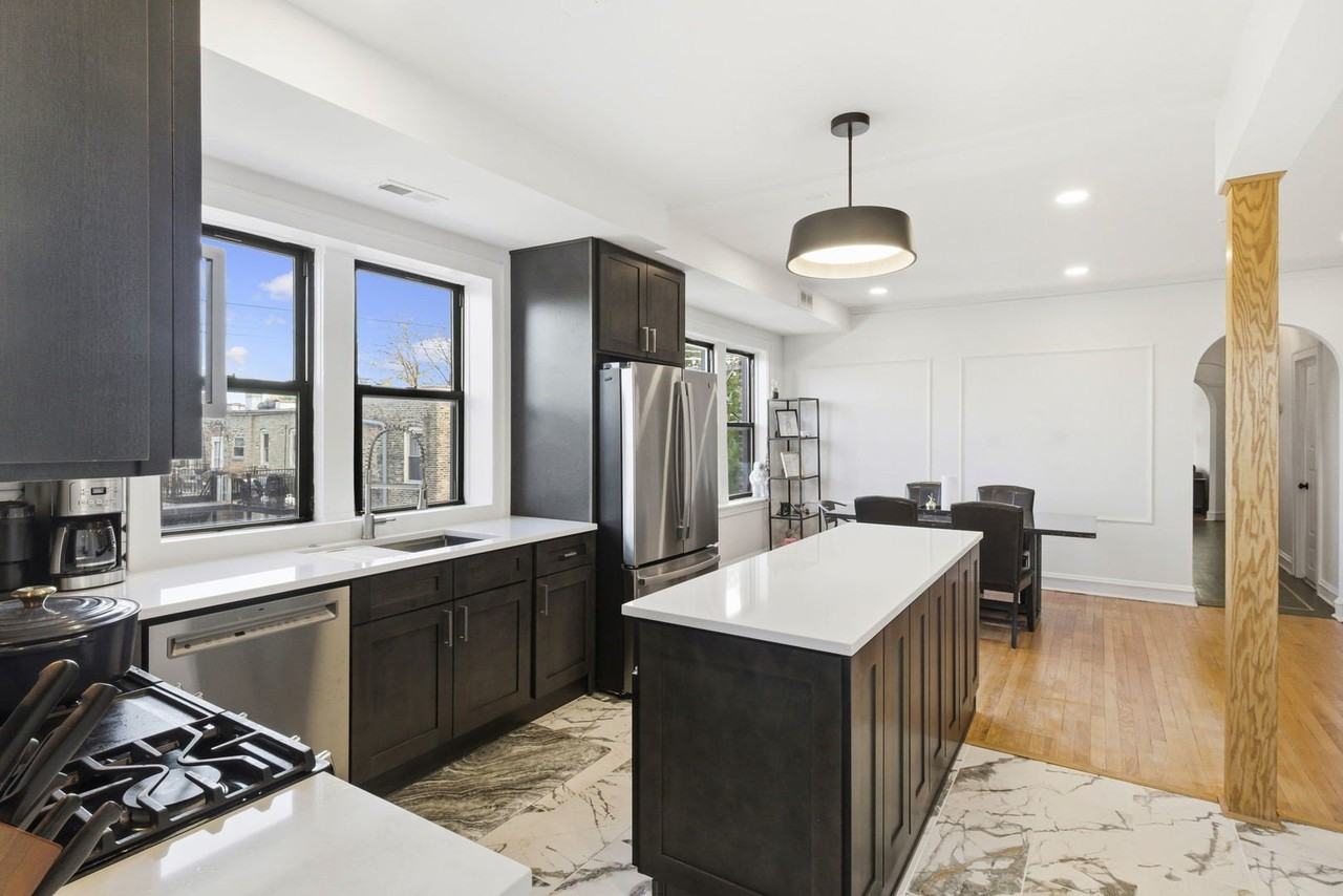 3414 West Medill Avenue #3 - Photo 5 of 19