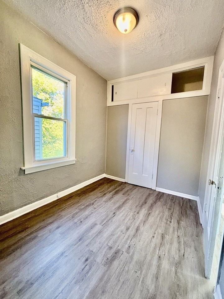 9737 S Avenue N #2R - Photo 4 of 6