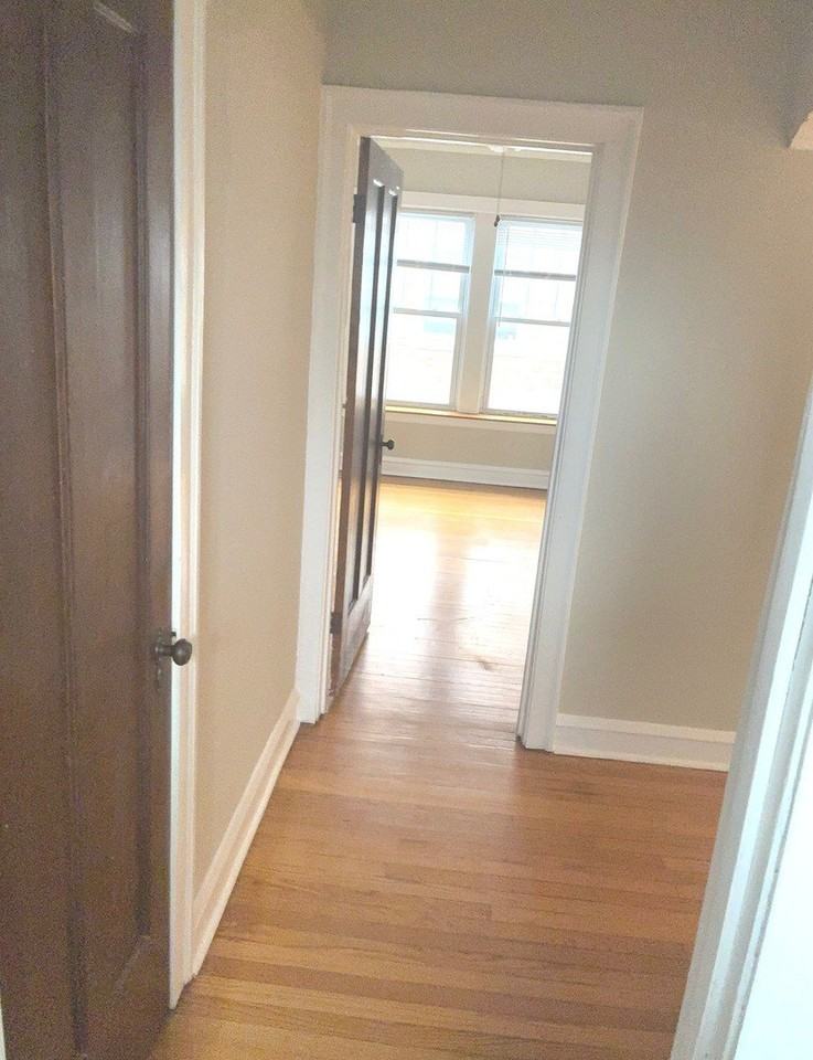 3906 N Central Ave #2B - Photo 6 of 8