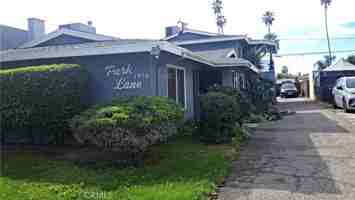 featured image of 1950 N Sierra Way #1