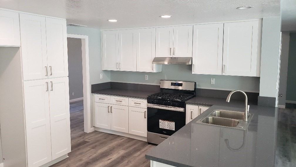 15692 Live Oak Rd - Photo 5 of 30