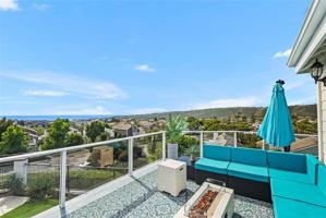 featured image of 21 Marblehead Pl