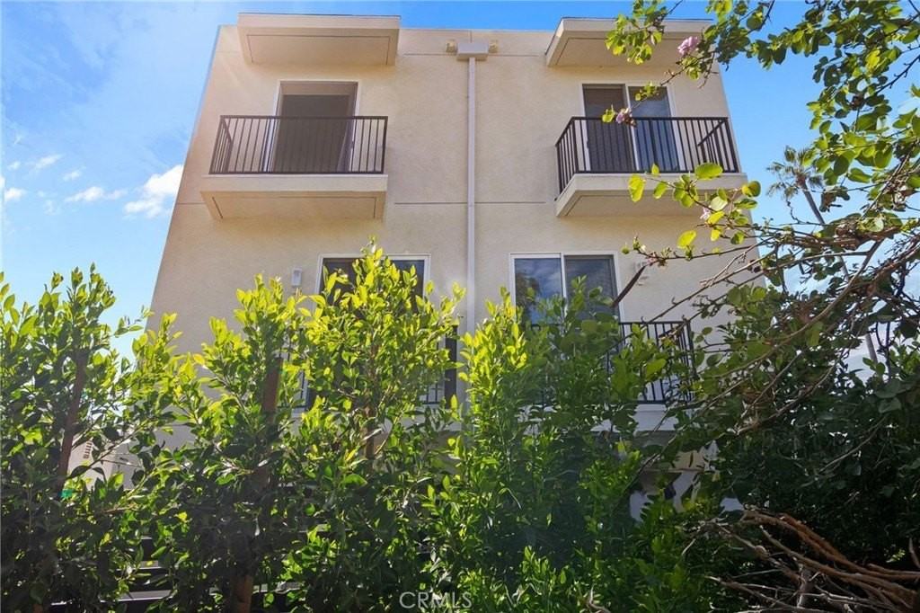 5308 Oakland St - Photo 2 of 28