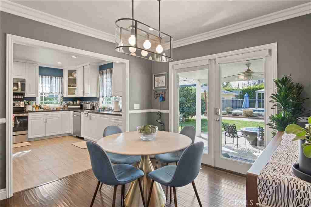 6835 Aldea Avenue - Photo 5 of 50