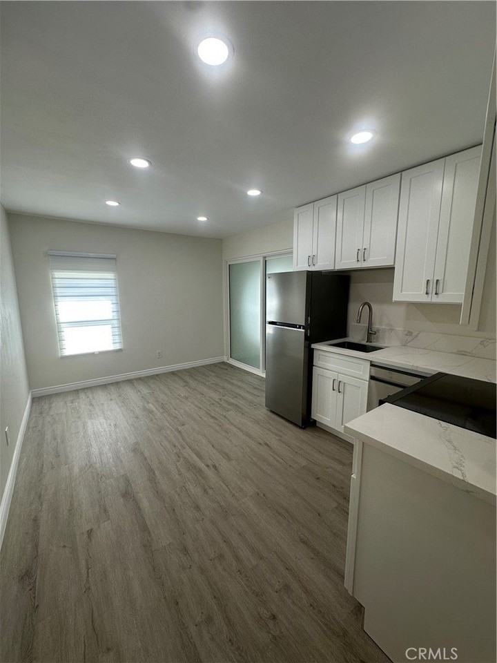 20655 Lemmer St - Photo 7 of 25