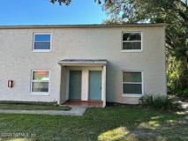 66 Masters Dr Apt D #D - Photo 1 of 1